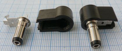 Mufa/conector DC, tata 2.1x5.5x10 la 90gr,cablu 5mm