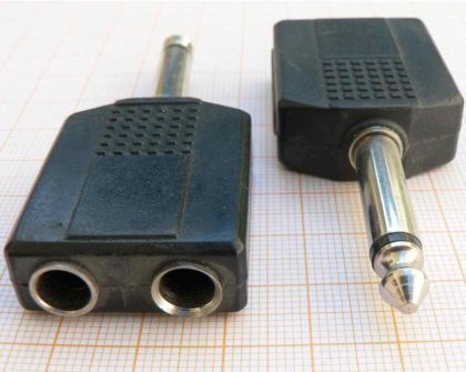 Adaptor/reductie Jack tata 6.3 mono-2xJack mama 6.3 mono