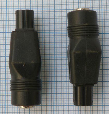 Mufa adaptoare tip reductie DC  2.1*5.5*10 tata - 3 pini 0.8*7mm mama