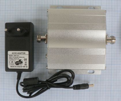 Amplificator/repetor de semnal in reteaua UMTS(3G), suprafete de 80-150mp