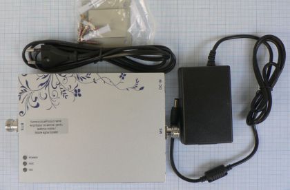 Amplificator/repetor de semnal in reteaua GSM, suprafete de 200-800 mp