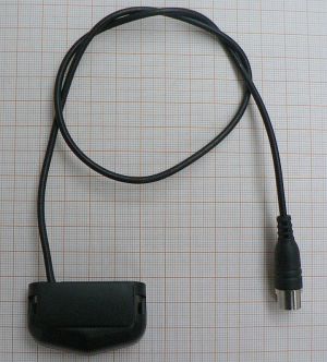 Adaptor de antena, pe cablu, pentru aparatele marca SonyEricsson pentru modelul T66